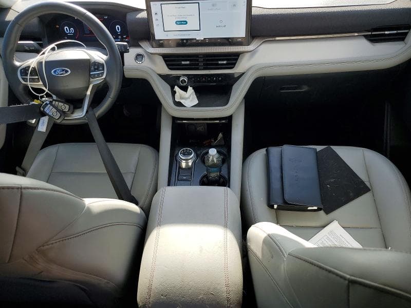 2025 FORD EXPLORER ACTIVE 8
