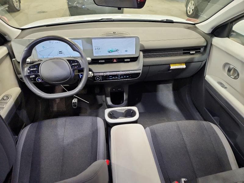 2022 HYUNDAI IONIQ 5 SE 8