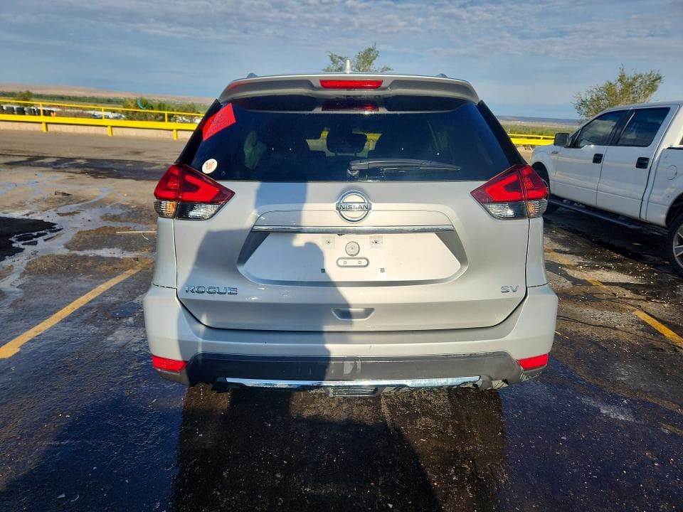 2018 NISSAN ROGUE SV 6