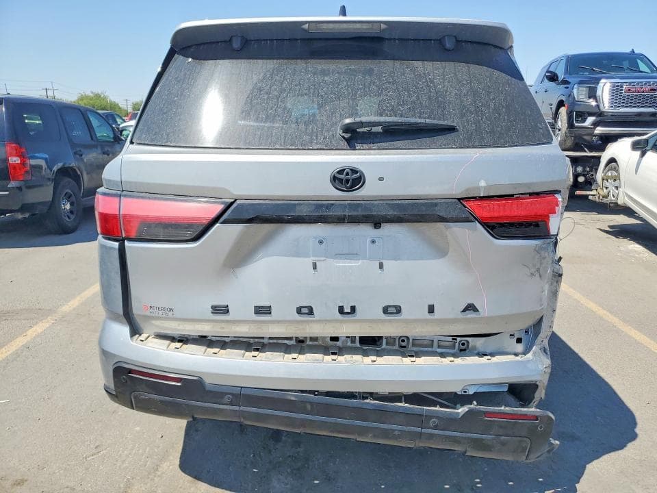 2024 TOYOTA SEQUOIA SR5 6