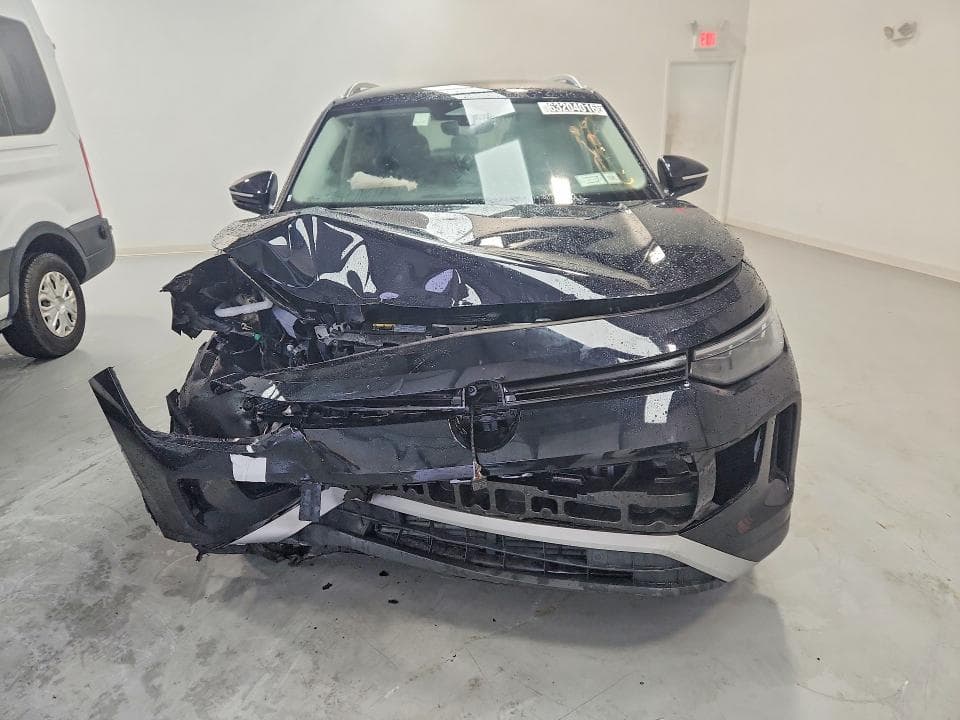 2026 VOLKSWAGEN TIGUAN SE 5