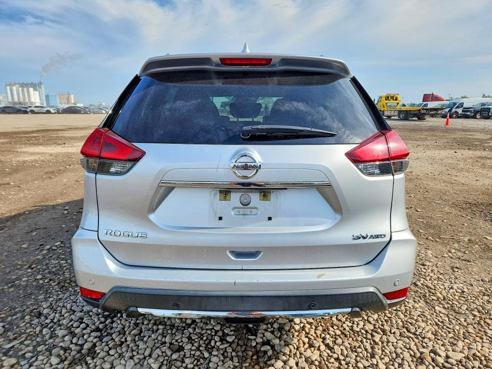 2020 NISSAN ROGUE SV 6