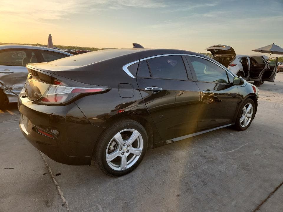 2018 CHEVROLET VOLT LT 3