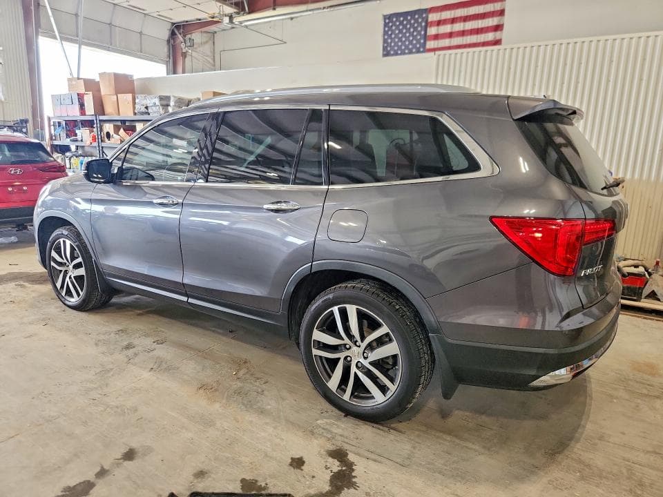 2017 HONDA PILOT TOURING 2