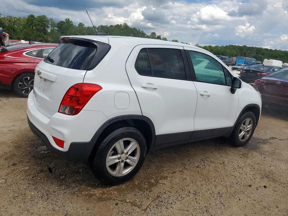 2021 CHEVROLET TRAX LS 3