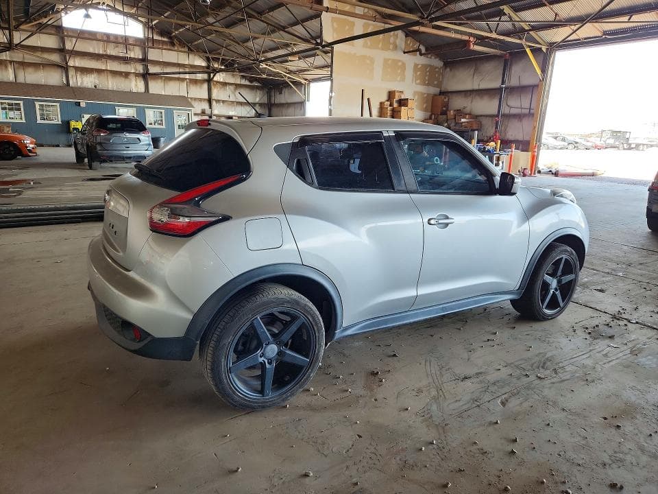 2017 NISSAN JUKE S 3