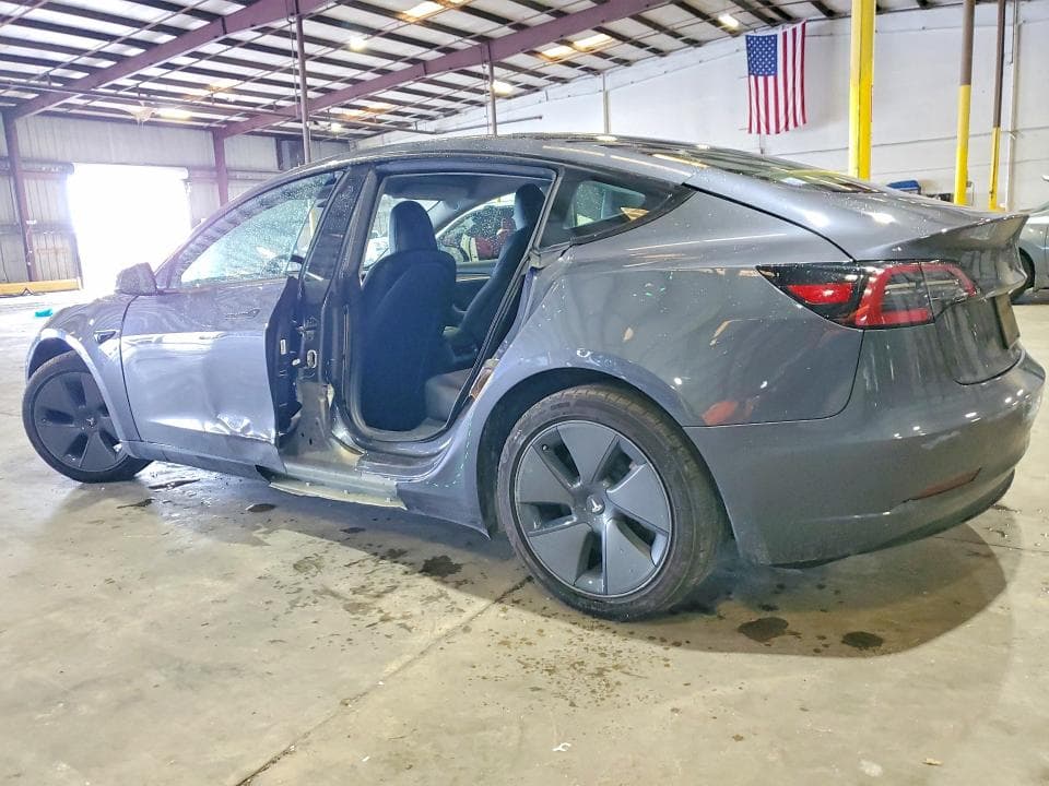 2023 TESLA MODEL 3 2