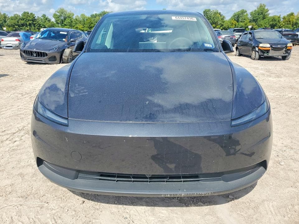 2026 TESLA MODEL  Y 5