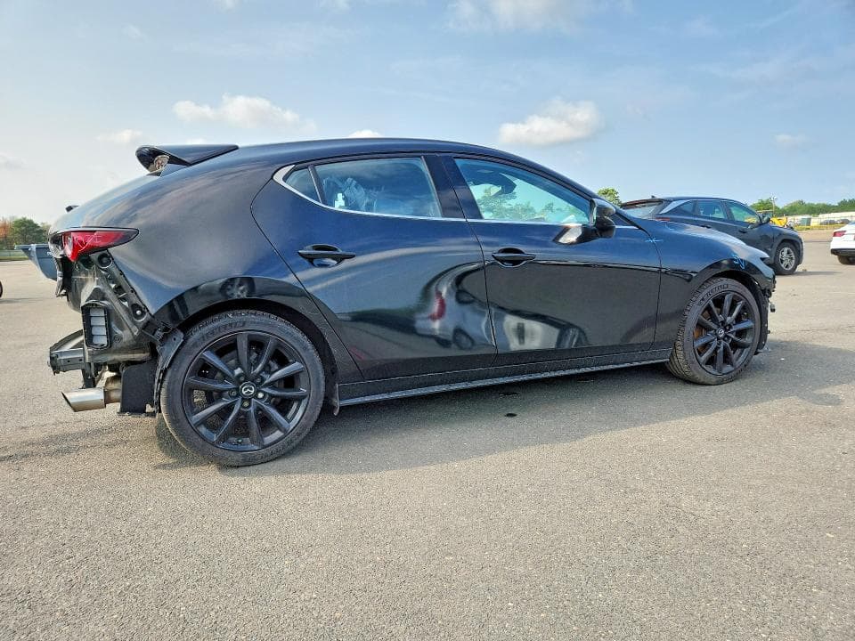 2022 MAZDA 3 PREMIUM PLUS 3
