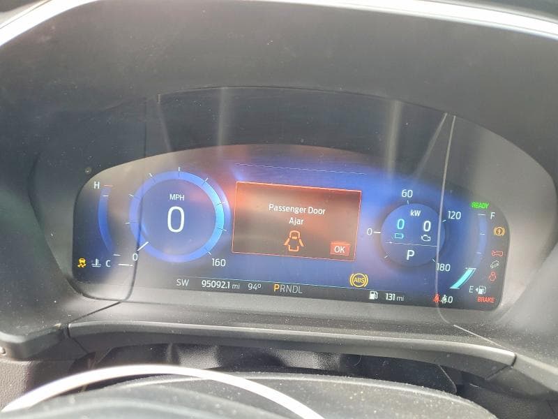 2020 FORD ESCAPE SE SPORT 9
