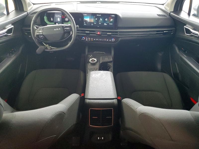 2026 KIA SPORTAGE LX 8
