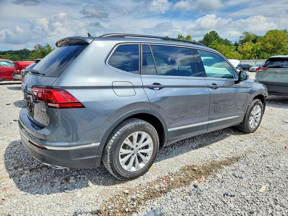 2018 VOLKSWAGEN TIGUAN SE 3