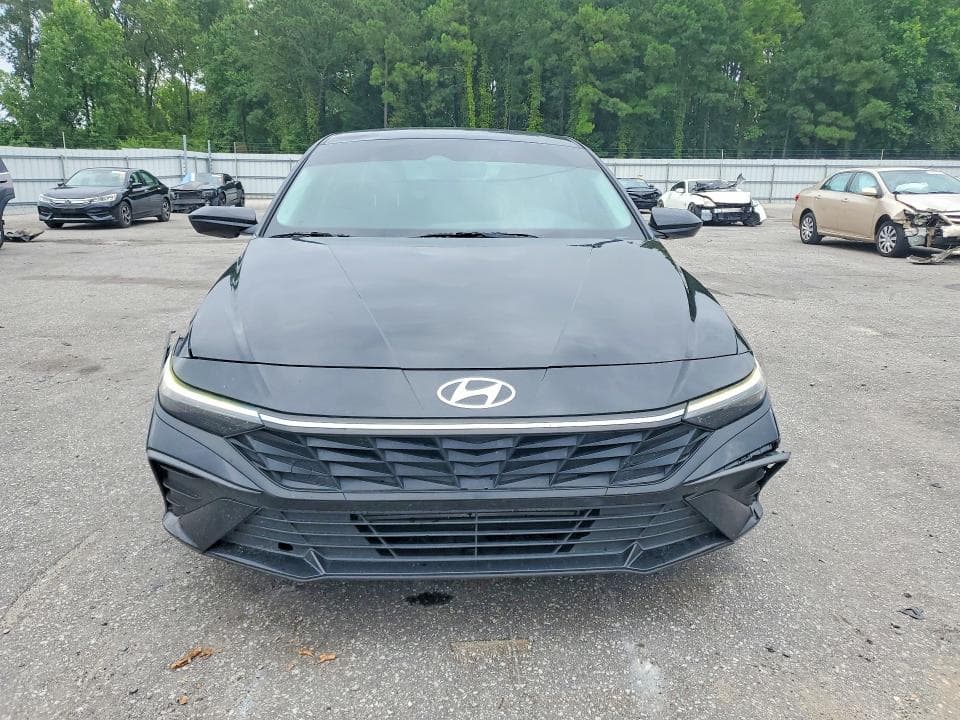 2024 HYUNDAI ELANTRA SEL 5