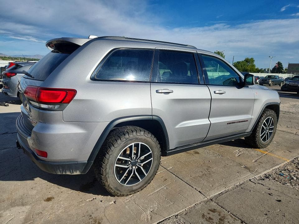 2019 JEEP GRAND CHEROKEE TRAILHAWK 3