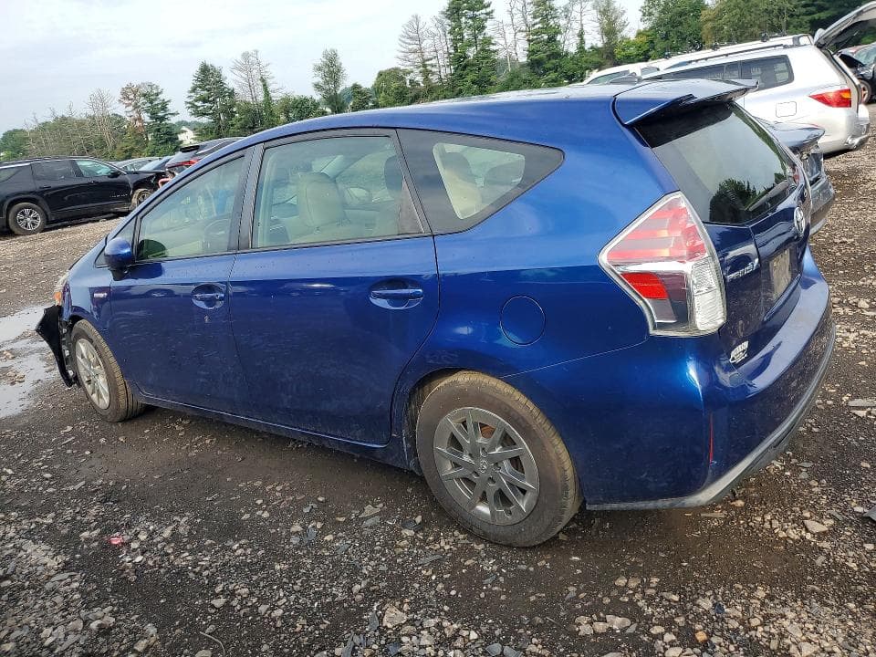 2017 TOYOTA PRIUS V FOUR 2