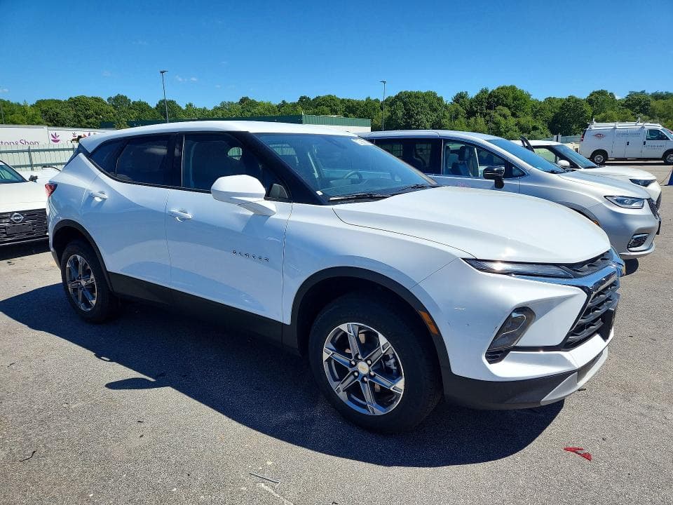 2025 CHEVROLET BLAZER 2LT 4
