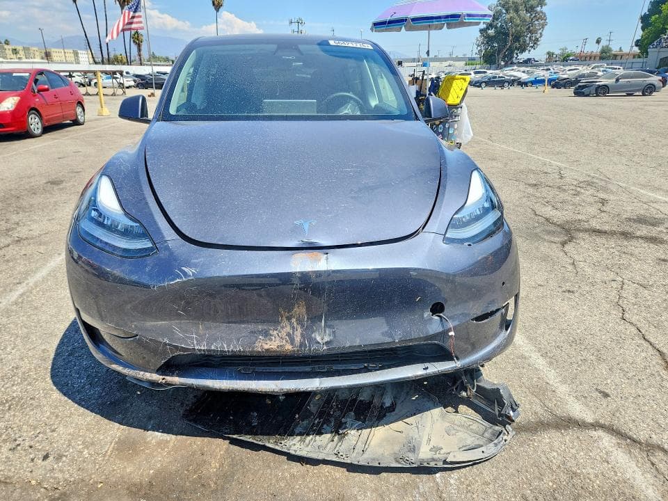 2022 TESLA MODEL Y 5