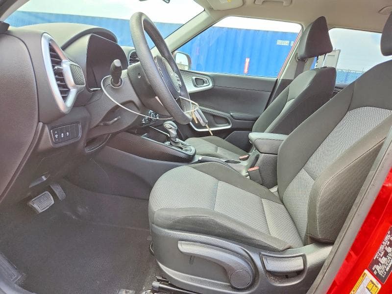 2025 KIA SOUL LX 7
