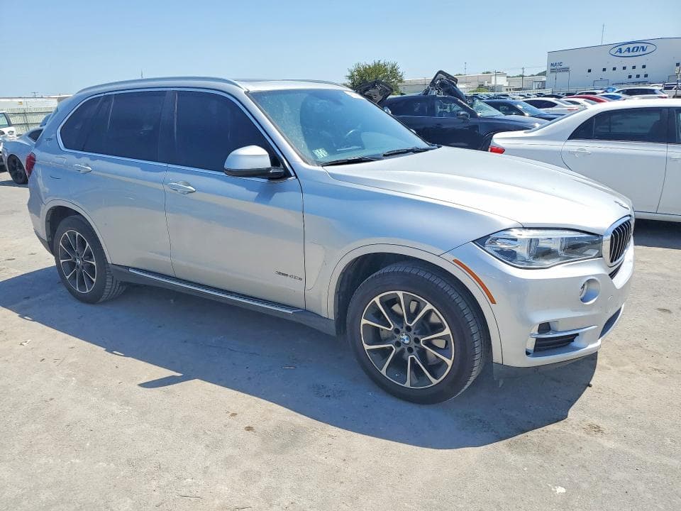2017 BMW X5 XDR40E 4