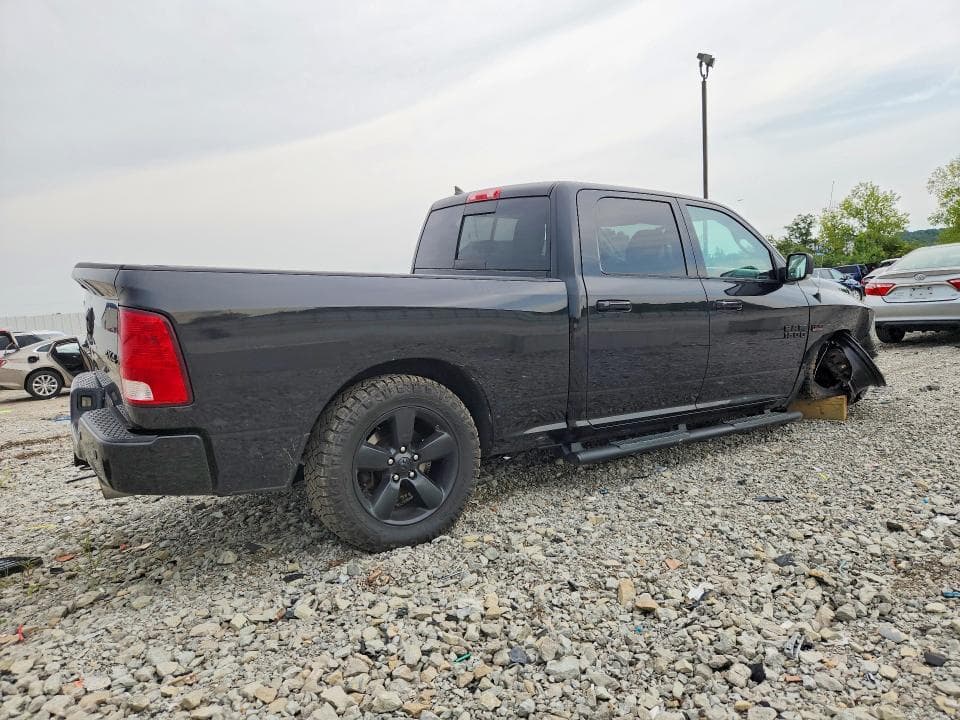 2018 RAM 1500 SLT 3