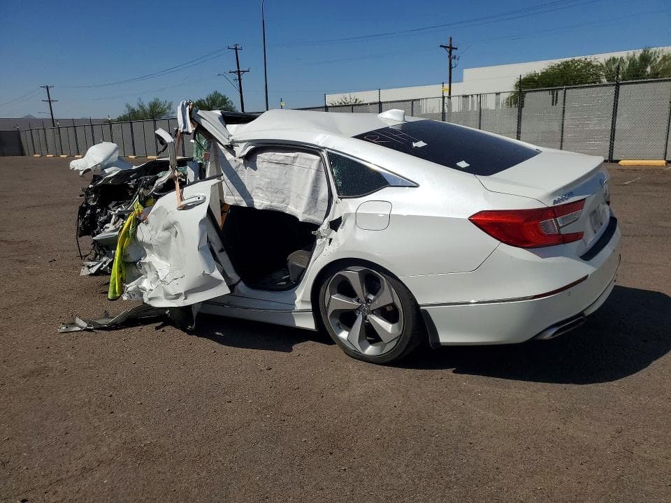 2019 HONDA ACCORD TOURING 2