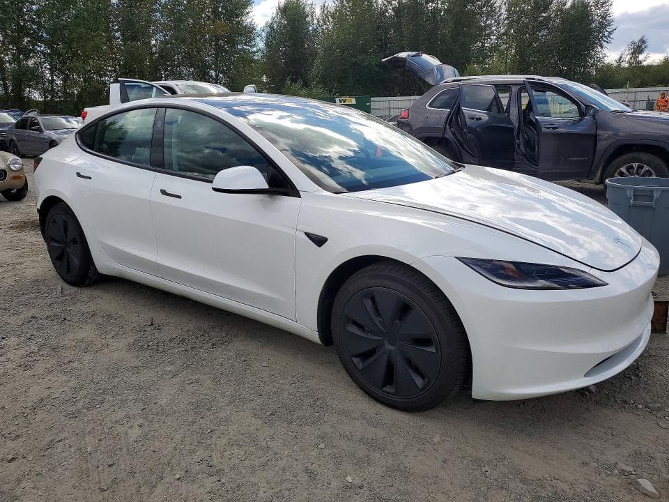2024 TESLA MODEL 3 4