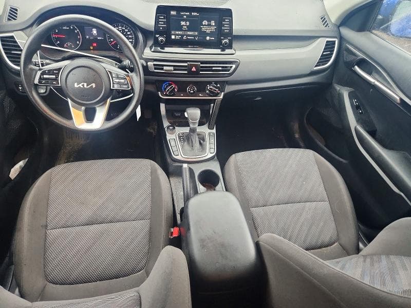 2022 KIA SELTOS LX 8