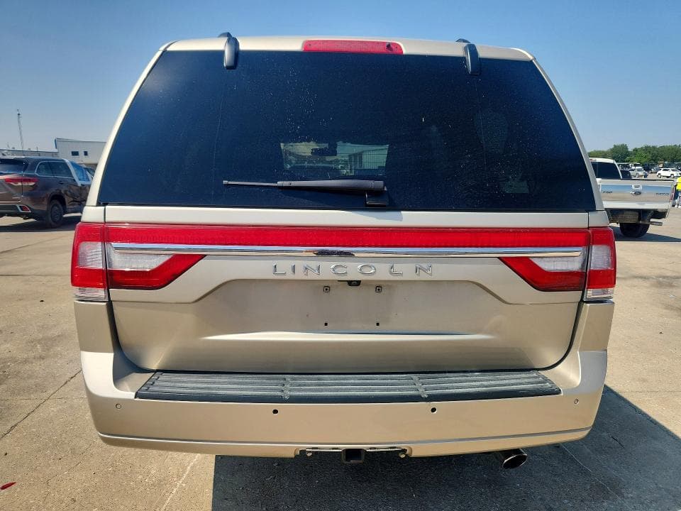 2017 LINCOLN NAVIGATOR RESERVE 6