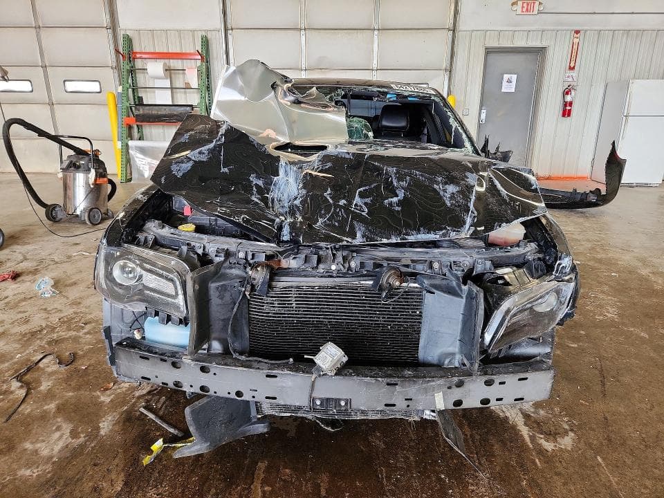 2017 CHRYSLER 300 S 5