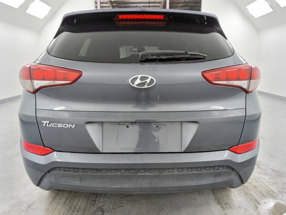 2017 HYUNDAI TUCSON SE PLUS 6