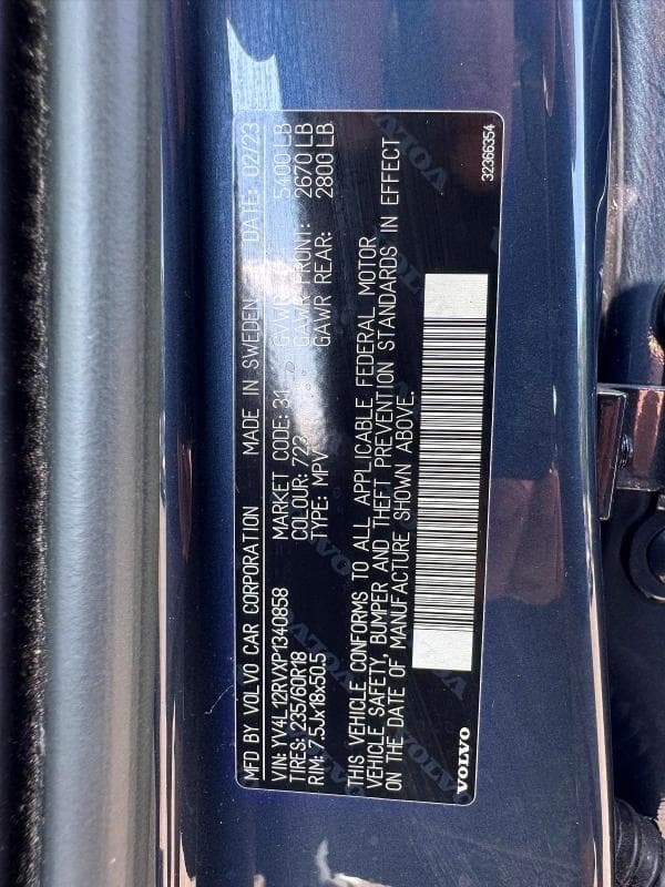 2023 VOLVO XC60 CORE 12
