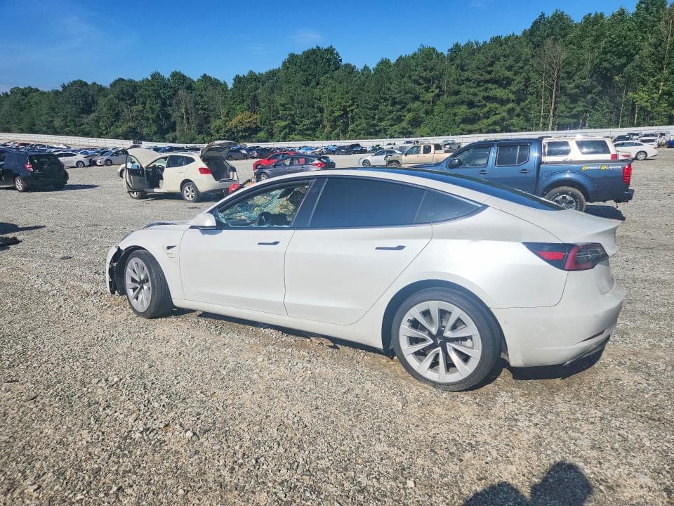 2022 TESLA MODEL 3 2