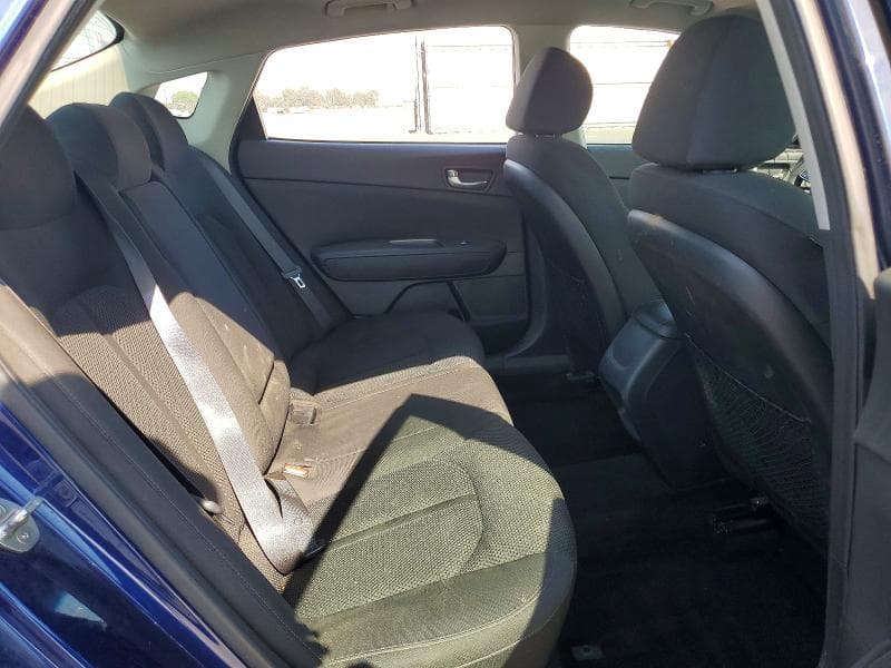 2020 KIA OPTIMA LX 10