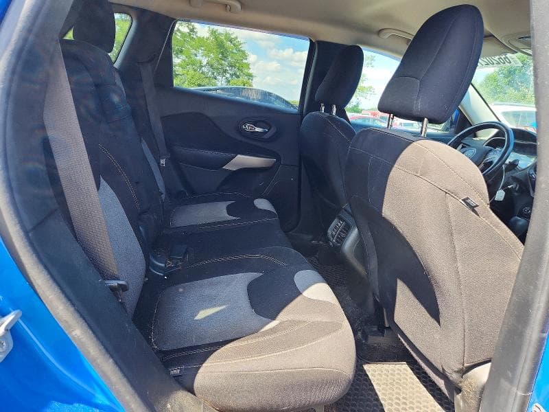 2018 JEEP CHEROKEE LATITUDE 11
