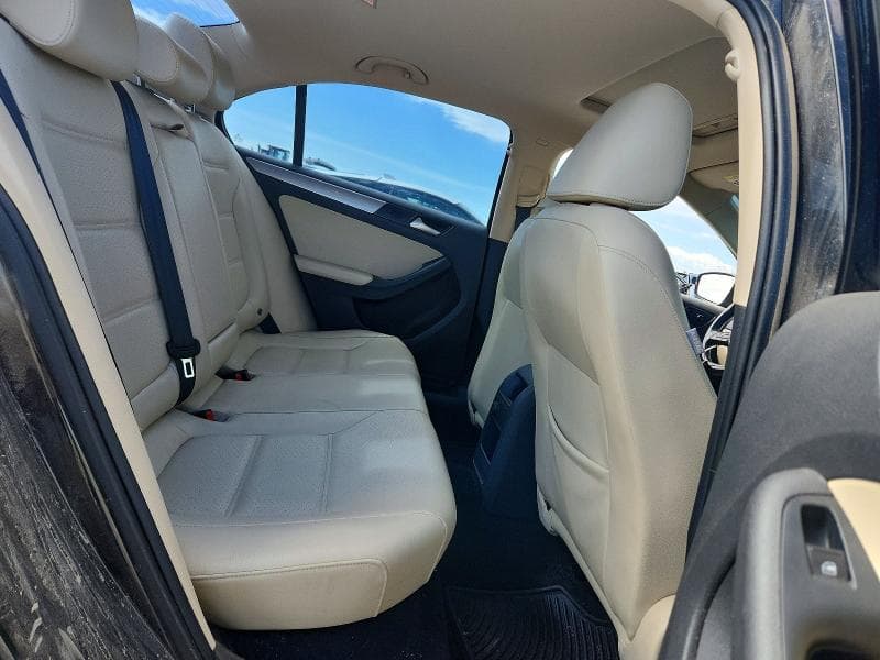 2017 VOLKSWAGEN JETTA SE 10