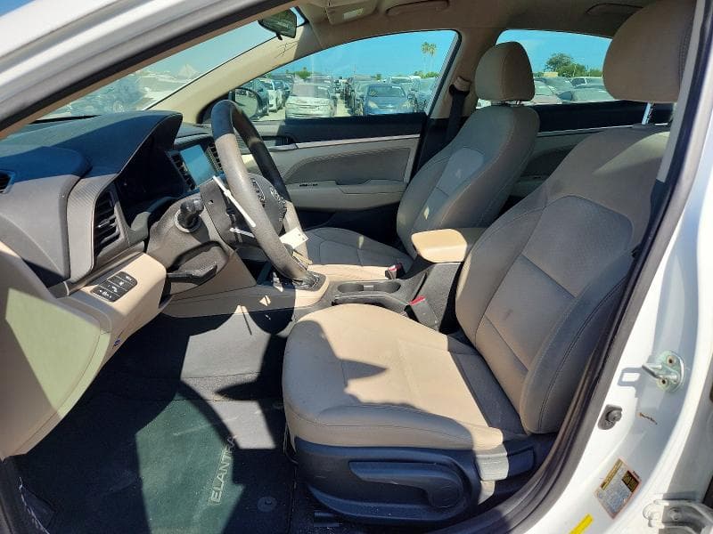 2020 HYUNDAI ELANTRA SEL 7
