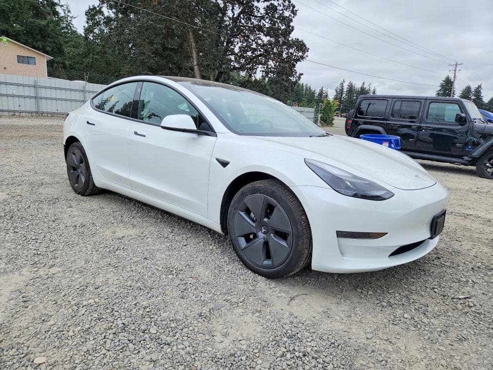 2023 TESLA MODEL 3 4