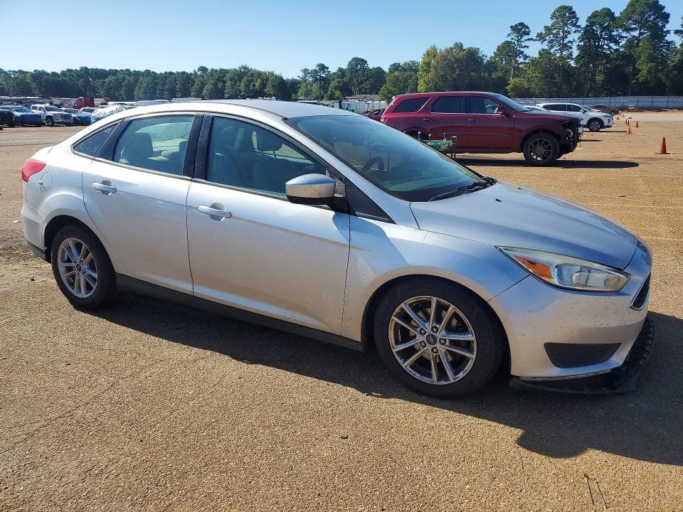 2018 FORD FOCUS SE 4