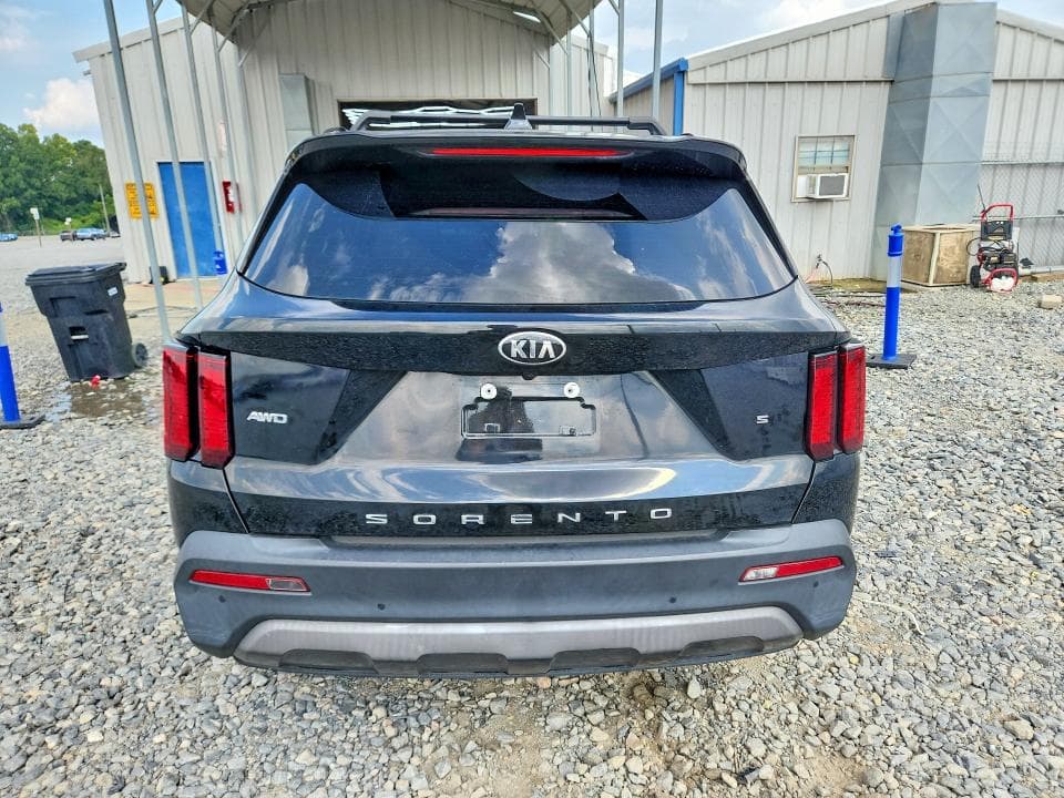 2021 KIA SORENTO S 6