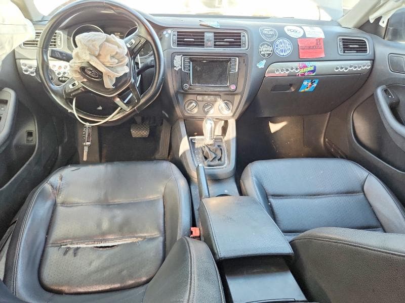 2017 VOLKSWAGEN JETTA SE 8