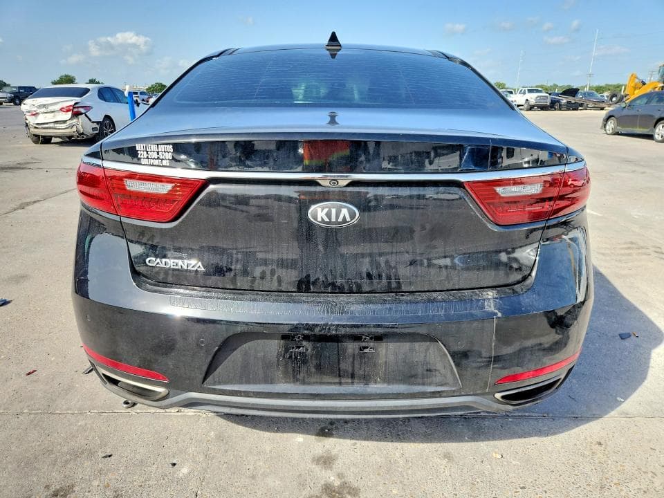 2017 KIA CADENZA PREMIUM 6