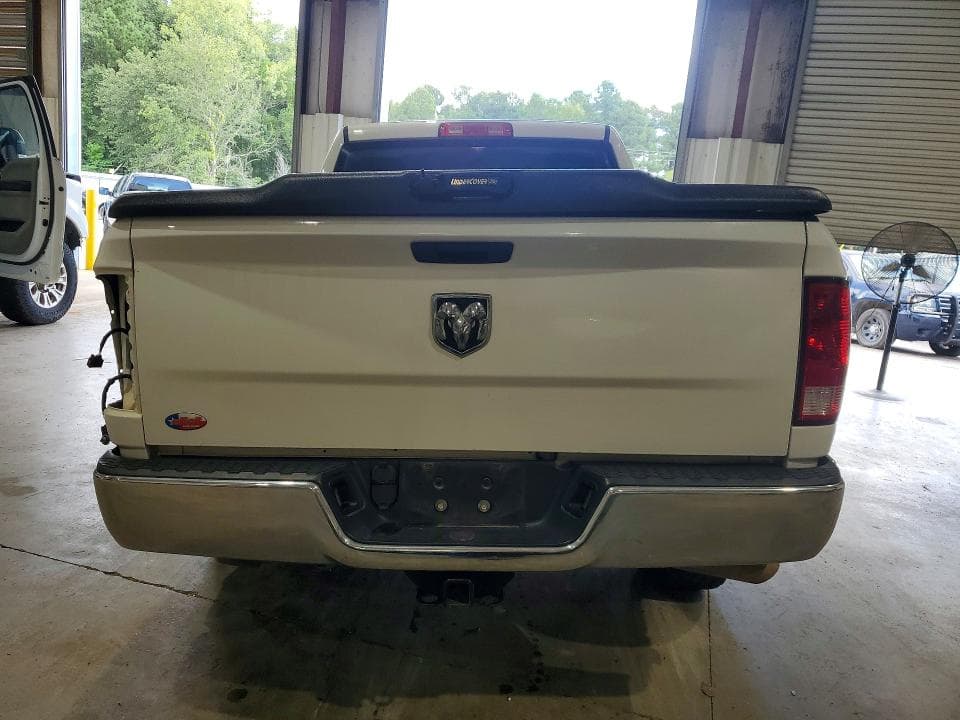 2020 RAM 1500 CLASSIC TRADESMAN 6