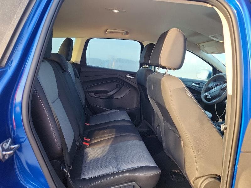 2017 FORD ESCAPE SE 11