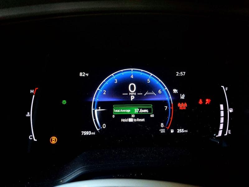 2026 TOYOTA COROLLA LE 9