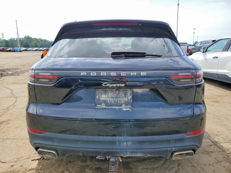 2020 PORSCHE CAYENNE E-HYBRID 6