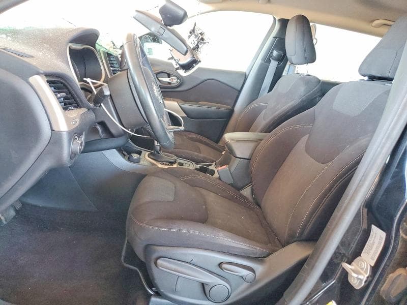 2017 JEEP CHEROKEE LATITUDE 7