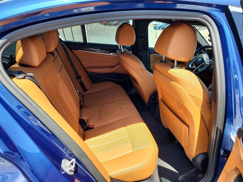 2021 BMW 530 I 10