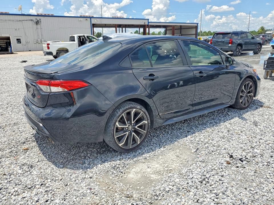 2020 TOYOTA COROLLA SE 3