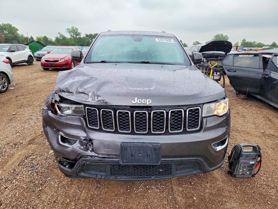 2019 JEEP GRAND CHEROKEE LAREDO 5