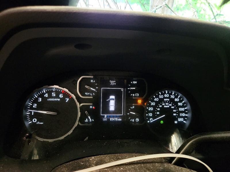 2018 TOYOTA TUNDRA SR5 9